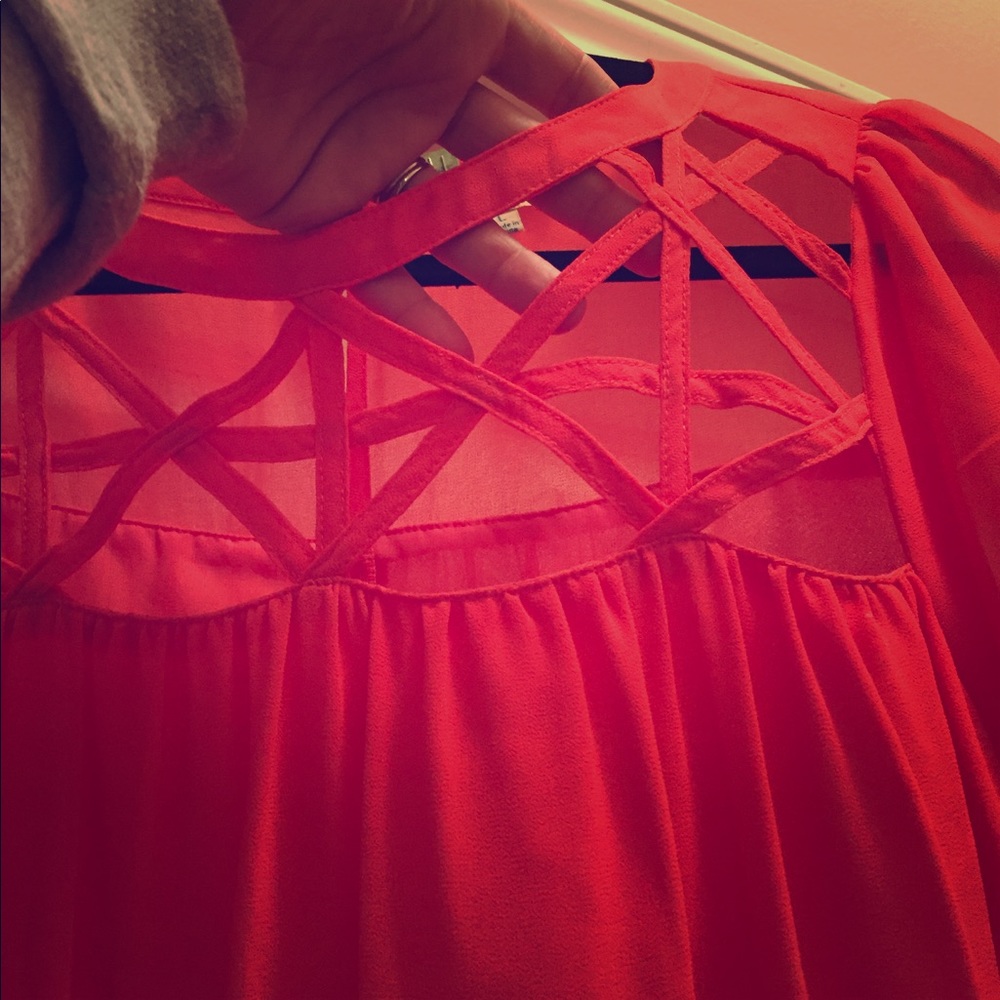 Adorable dress with cut outs